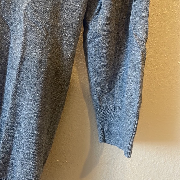 Ann Taylor’s LOFT Sweater top - Picture 3 of 5